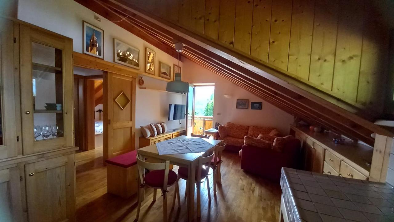 Apartment Deliziosa Mansarda Con Vista Dolomiti *